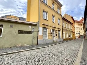 Pronájem bytu 1+kk, Chomutov, Klostermannova, 26 m2