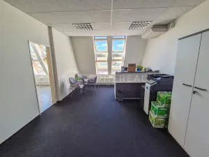 Pronájem kanceláře, Brno - Brno-město, Rašínova, 200 m2