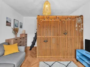 Pronájem bytu 1+1, Hradec Králové, Ladova, 29 m2