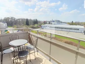 Pronájem bytu 2+kk, Praha - Uhříněves, U uhříněveské obory, 43 m2
