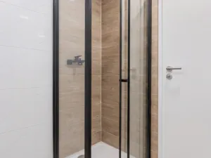 Pronájem bytu 1+kk, Praha - Kbely, Mladoboleslavská, 30 m2