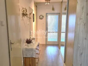 Prodej bytu 3+1, Praha - Žižkov, Biskupcova, 74 m2