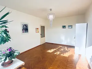 Prodej bytu 3+1, Karlovy Vary, Šmeralova, 87 m2