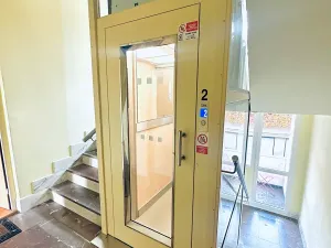 Prodej bytu 3+1, Karlovy Vary, Šmeralova, 87 m2
