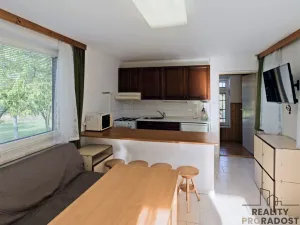 Prodej chaty, Šlapanice, 75 m2