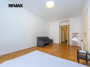 Pronájem bytu 2+1, Praha - Dejvice, Kafkova, 77 m2