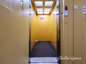 Pronájem bytu 2+kk, Praha - Čakovice, Cukrovarská, 40 m2