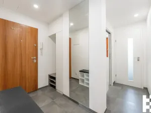 Prodej bytu 3+kk, Praha - Kbely, Martinická, 57 m2