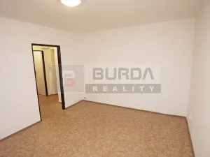 Pronájem bytu 1+1, Neratovice, 30 m2
