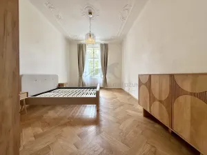 Pronájem bytu 2+kk, Praha - Karlín, Karlínské náměstí, 50 m2