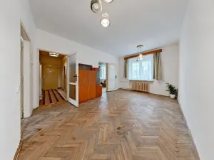 Prodej bytu 2+1, Praha, U páté baterie, 52 m2
