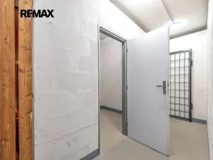 Prodej bytu 3+kk, Praha - Kyje, Sicherova, 79 m2