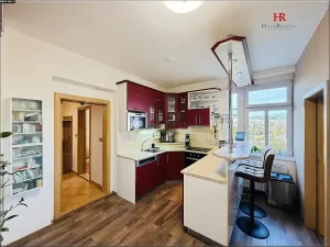 Prodej bytu 3+1, Čerčany, Komenského, 80 m2