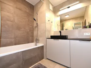 Prodej bytu 3+kk, Praha - Hloubětín, Waltariho, 91 m2