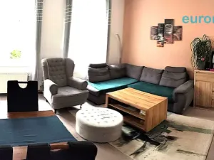 Prodej bytu 3+1, Dalovice, Borská, 73 m2
