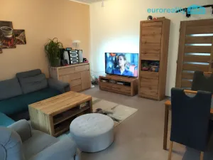 Prodej bytu 3+1, Dalovice, Borská, 73 m2