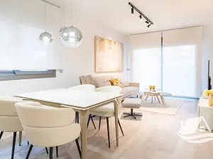 Prodej rodinného domu, Colònia de Sant Jordi, Španělsko, 210 m2