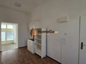 Pronájem obchodního prostoru, Praha - Vršovice, Žitomírská, 26 m2