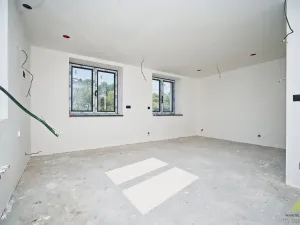 Prodej bytu 2+kk, Krhová, Hlavní, 57 m2