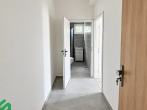 Pronájem bytu 1+kk, Praha - Libeň, Na Truhlářce, 28 m2