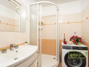 Prodej bytu 3+1, Praha - Chodov, Bachova, 72 m2