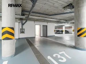 Pronájem bytu 2+kk, Praha - Břevnov, Radimova, 65 m2