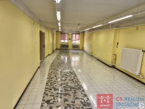 Pronájem obchodního prostoru, Znojmo, Velká Michalská, 76 m2