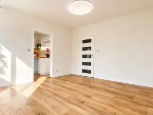 Prodej bytu 2+1, Ostrava, Šeříková, 45 m2