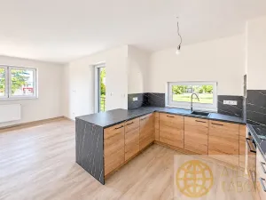 Pronájem bytu 3+kk, Tábor - Čekanice, Janáčkova, 77 m2