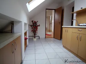Prodej bytu 1+kk, Babice, 29 m2