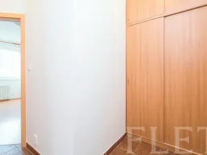 Prodej bytu 2+kk, Praha - Letňany, Kuželova, 37 m2