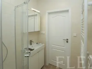Pronájem bytu 2+kk, Praha - Chodov, Hráského, 45 m2
