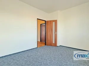 Prodej bytu 3+1, Hradec Králové, Pouchovská, 80 m2