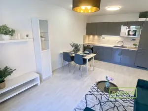 Pronájem bytu 2+kk, Jince, Zborovská, 52 m2