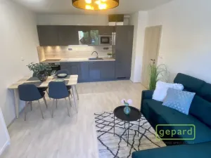Pronájem bytu 2+kk, Jince, Zborovská, 52 m2
