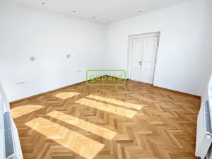Pronájem bytu 2+kk, Praha - Nusle, Čestmírova, 66 m2