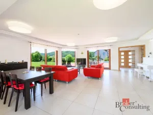 Prodej rodinného domu, Štěnovice, Slunečná, 372 m2