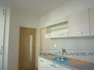 Pronájem bytu 3+1, Přerov - Přerov I-Město, Kabelíkova, 80 m2