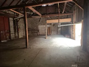 Pronájem skladu, Kladno, Kozinova, 334 m2