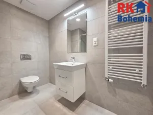 Pronájem bytu 1+kk, Praha - Dolní Počernice, 45 m2