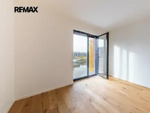 Pronájem bytu 3+kk, Praha - Libeň, Smrčkova, 106 m2