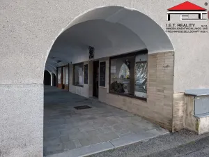 Pronájem obchodního prostoru, Příbor, náměstí Sigmunda Freuda, 60 m2