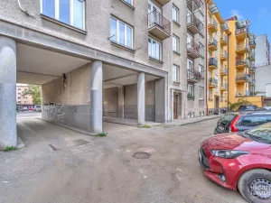 Prodej bytu 1+1, Hradec Králové, U Koruny, 39 m2