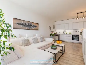 Prodej bytu 2+kk, Znojmo, Kosmákova, 71 m2