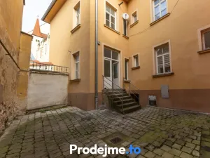 Prodej bytu 2+kk, Znojmo, Mikulášské náměstí, 39 m2