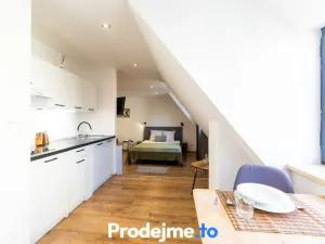 Prodej bytu 1+kk, Znojmo, Mikulášské náměstí, 32 m2