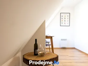 Prodej bytu 1+kk, Znojmo, Mikulášské náměstí, 32 m2