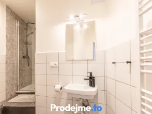 Prodej bytu 1+kk, Znojmo, Mikulášské náměstí, 32 m2