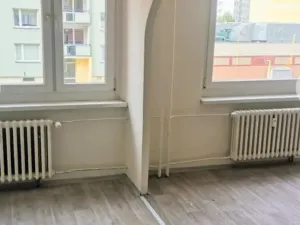 Prodej bytu 3+1, Krupka - Maršov, Dukelských hrdinů, 68 m2