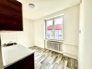 Pronájem bytu 1+1, Jirkov, Ervěnická, 35 m2